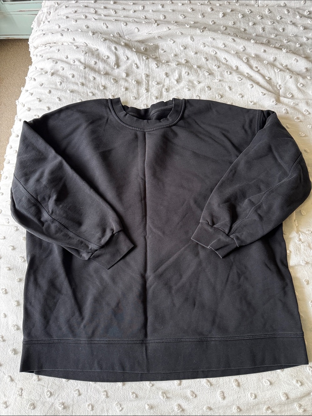 Classic Crewneck Lululemon Sweater - Black